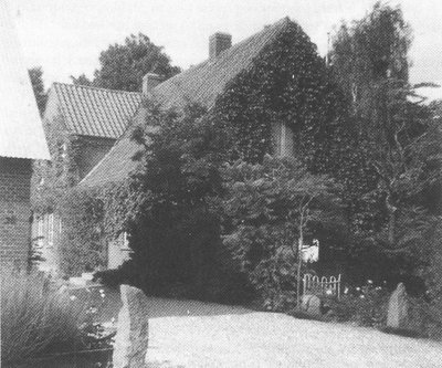 I sommeren 1945 flyttede familien Pohlmann til denne gård, hvor den boede på loftsværelset ud mod gaden