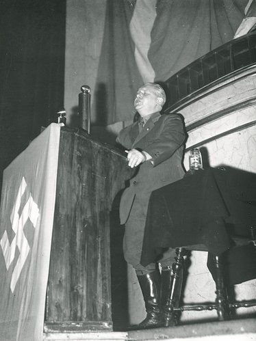 Aage H. Andersen