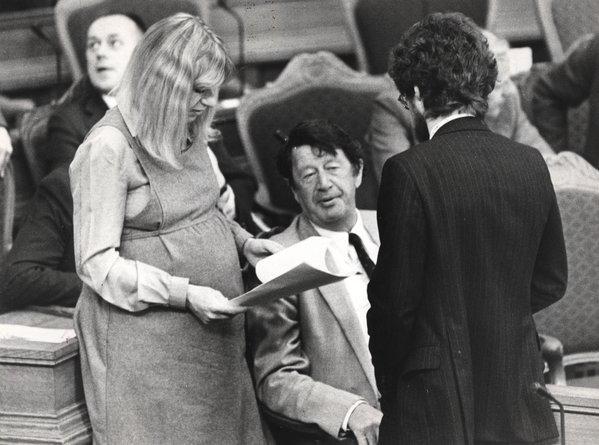 Erhard Jakobsen med datteren Mimi Jakobsen i 1982