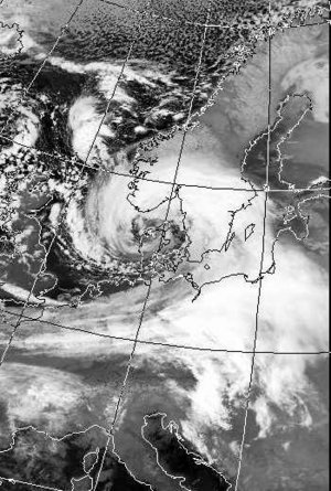 Satellitbilledet viser decemberorkanen som ramte Nordeuropa den 3. december 1999