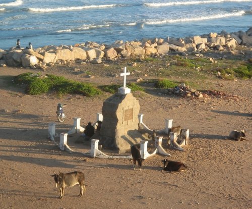 Monument der mindes de to første lutherske missionærers landgang i Tranquebar i 1706