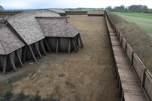 Forslag til rekonstruktion af palisade og huse 
