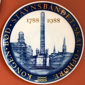 Royal Copenhagens jubilæumsplatte fra 1988