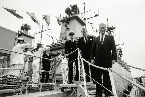 Poul Schlüter ved korvetten Olfert Fischers hjemkomst