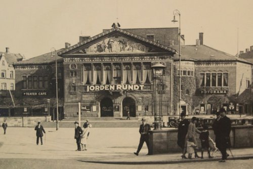 Aarhus Teater med biografen fotorama