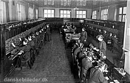interiør fra Jydsk Telefon i Aarhus i 1927