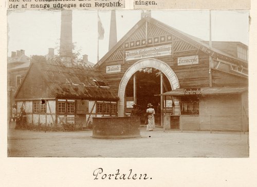 Indgangen til udstillingen i Tivoli