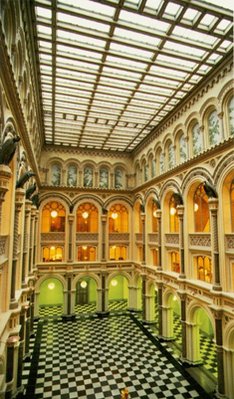 På billedet ses museumsbygningen, der indtil 1960 fungerede som zoologisk museum